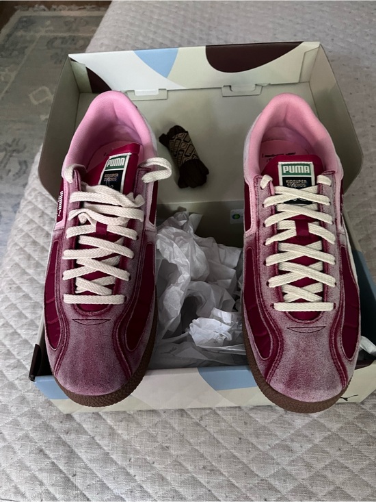 Puma Other - Puma Pink and Burgundy Velvet Low-Top Sneakers